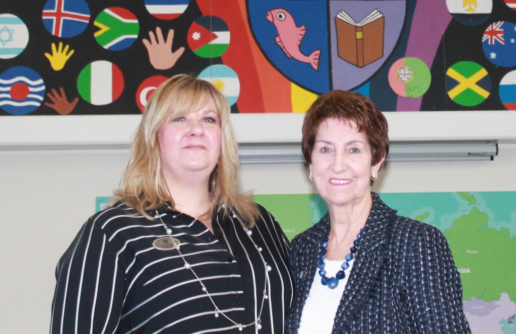 Elected Mayor Norma Redfearn with Rachael Woods, head teacher at Whitehouse Primary School.