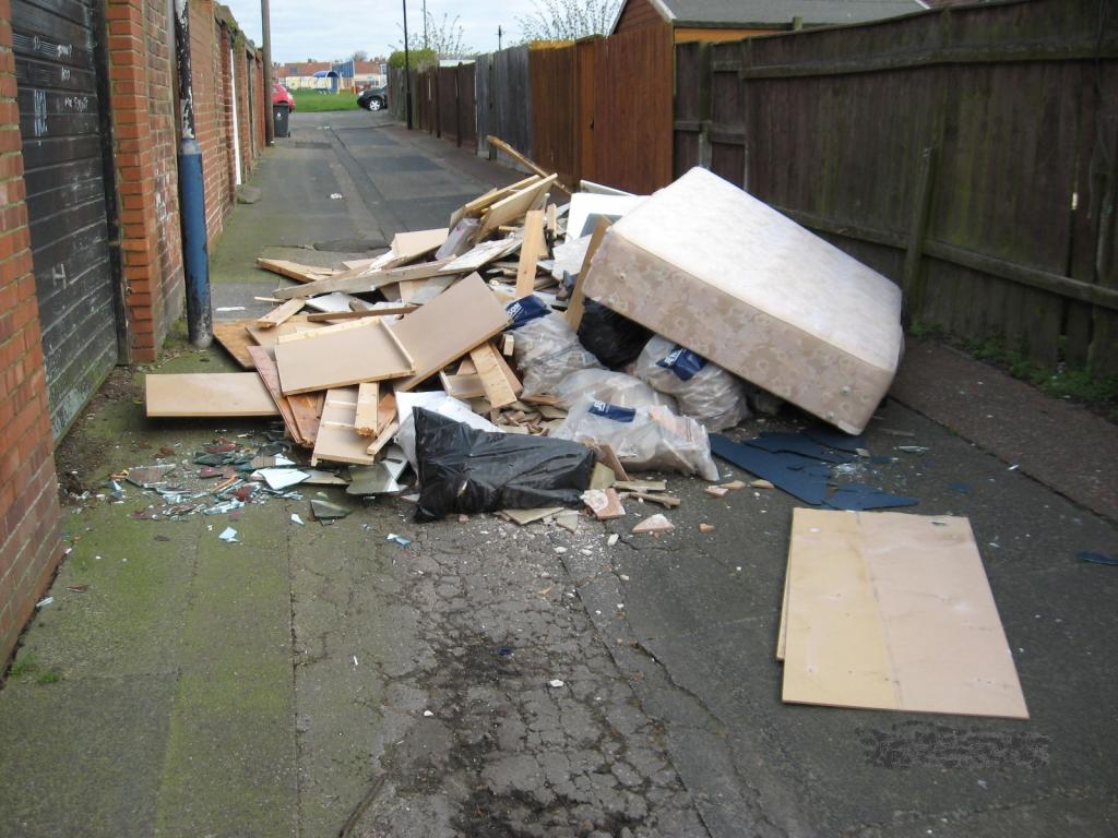 Rubbish found in the lane between Elsdon Terrace and Beadnell Avenue, North Shields.